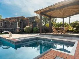 Villa With Pool And Vineyards Among Etna Vineyards