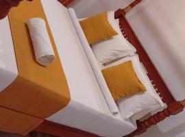 Holiday Home Ragama, hotel in Ragama