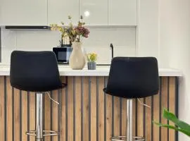 Unique Cozy Apartments at Adora Park Arad