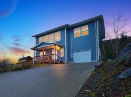 Cozy 3BR Alaska Retreat with Private Sauna home, hotel in Ketchikan