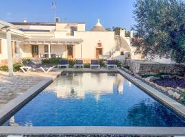 Villa with Trullo and Pool, Alberobello
