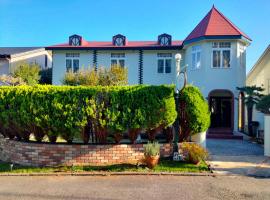 Utena Izukogen, ξενοδοχείο σε Ito