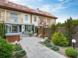 Family House z 3 Sypialniami - ALLDAYHOLIDAY