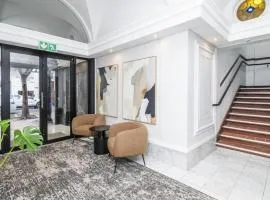 The Burg Collection - Suite 2