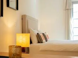 AC Apartment with 1 Bedroom for 4 Guests - Place des lices of Saint-Tropez