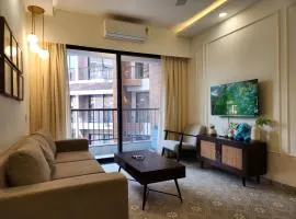 Tranquil 1BHK Heaven in Candolim - Modern Style, Pool, Walk from Beach