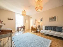 Suffolk House, Saxmundham