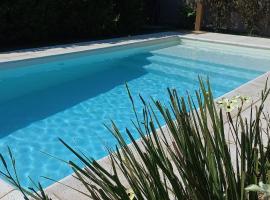 Casa Lycka, vil&middot;la a Rold&aacute;n