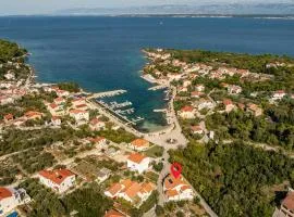 Beautiful Apartment In Lukoran With Wifi