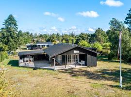 Pet Friendly Home In Rødby With Wifi, luxe hotel in Kramnitse