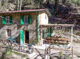 2 Bedroom Stunning Home In Casoli