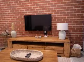 The Precinct Luxury Apartment - Waterfall