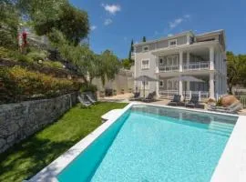 Demargia Villa A - First Floor Apartment