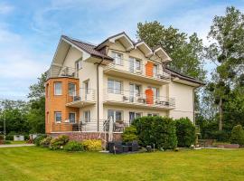 Stunning Apartment In Jastrzebia Gora With Sauna, hotel en Tupadły