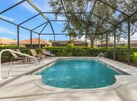 Relax, Play & Unwind in Paradise! Poolside Fun & Resort Vibes - Villa Sail Away