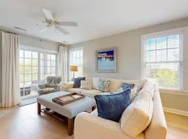 Bayside Resort --- 31574 Winterberry Pkwy #210