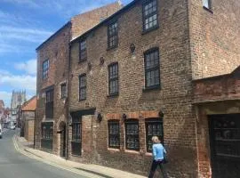 The Old Bakehouse, central historical Beverley