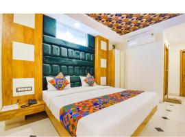 HoTEL SIGNOR AIRPORT INDORE, ξενοδοχείο σε Indore