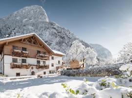 MYALPS Mühlhof inklusive Sauna, hotel in Oetz