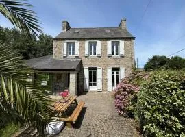 Maison Kersaliou, proche mer St Pol de Léon