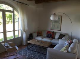 La Famulenta garden apartment, дешевий готель у місті Grazzano Badoglio