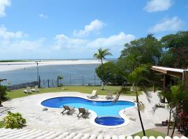 Casa Bruma |Pé na areia, encontro do rio com o mar, hotel in Francês