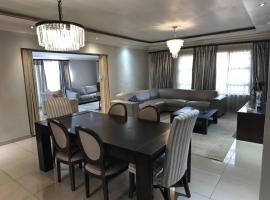 Nurest, villa in Germiston