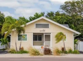 Cozy Coastal Cottages of Dunedin 1