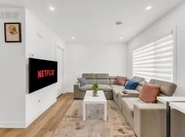 5 Mins to the Falls Brand New Home