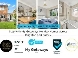Secret Garden House with Free Parking By My Getaways