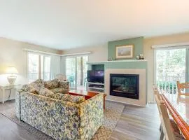 Sea Colony - 55052 Pine Lake Dr