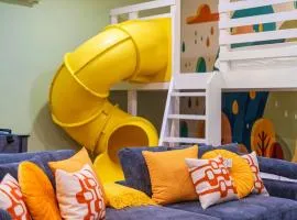 Pet Friendly, Mini Golf, Game Room, Hot Tub