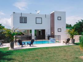 Private Pool Home Beach 15 min Drive โรงแรมในกาโบโรโค