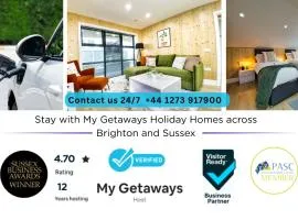 Green Mews 3 with Free Parking - By My Getaways