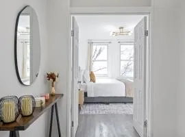 Sunset 2 Bed Apt Min to NYC