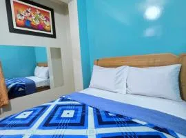 Hostal Leo