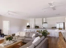 Semillon Retreat