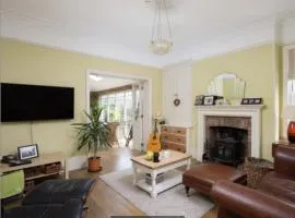 Entire three bed house in wigginton, York