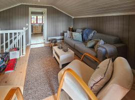 Gorgeous Home In Eggedal With Sauna, hotel in Surteberg