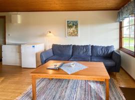 2 Bedroom Awesome Home In Byxelkrok, hotel in Byxelkrok