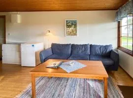 2 Bedroom Awesome Home In Byxelkrok