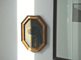 Charming Centrally Located Treasure Valley Custom, hotel in Nampa