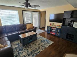 Lighthouse Basement Guest Suite, khách sạn ở Provo