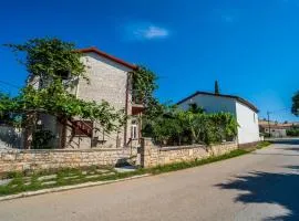 Apartments with parking space Krnica, Marcana - 7358