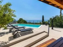 Apartments with swimming pool Rijeka - 24958