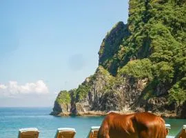 Kirana Retreat - Beach Front Resort