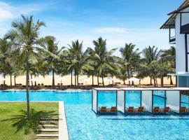 Jetwing Blue, boutique hotel in Negombo