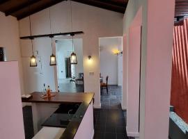 Villa Red, Battaramulla, hotel in Sri Jayewardenepura Kotte