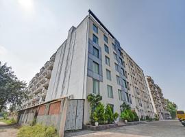 Townhouse Classio Suites, hotel in Shirdi