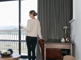 Lake Jindabyne Hotel, hotel in Jindabyne